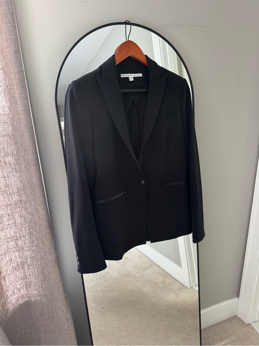 Veronica Beard Iconic Scuba Dickey Black Jacket